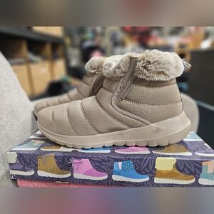 Skechers Tan Winter Boots with Faux Fur